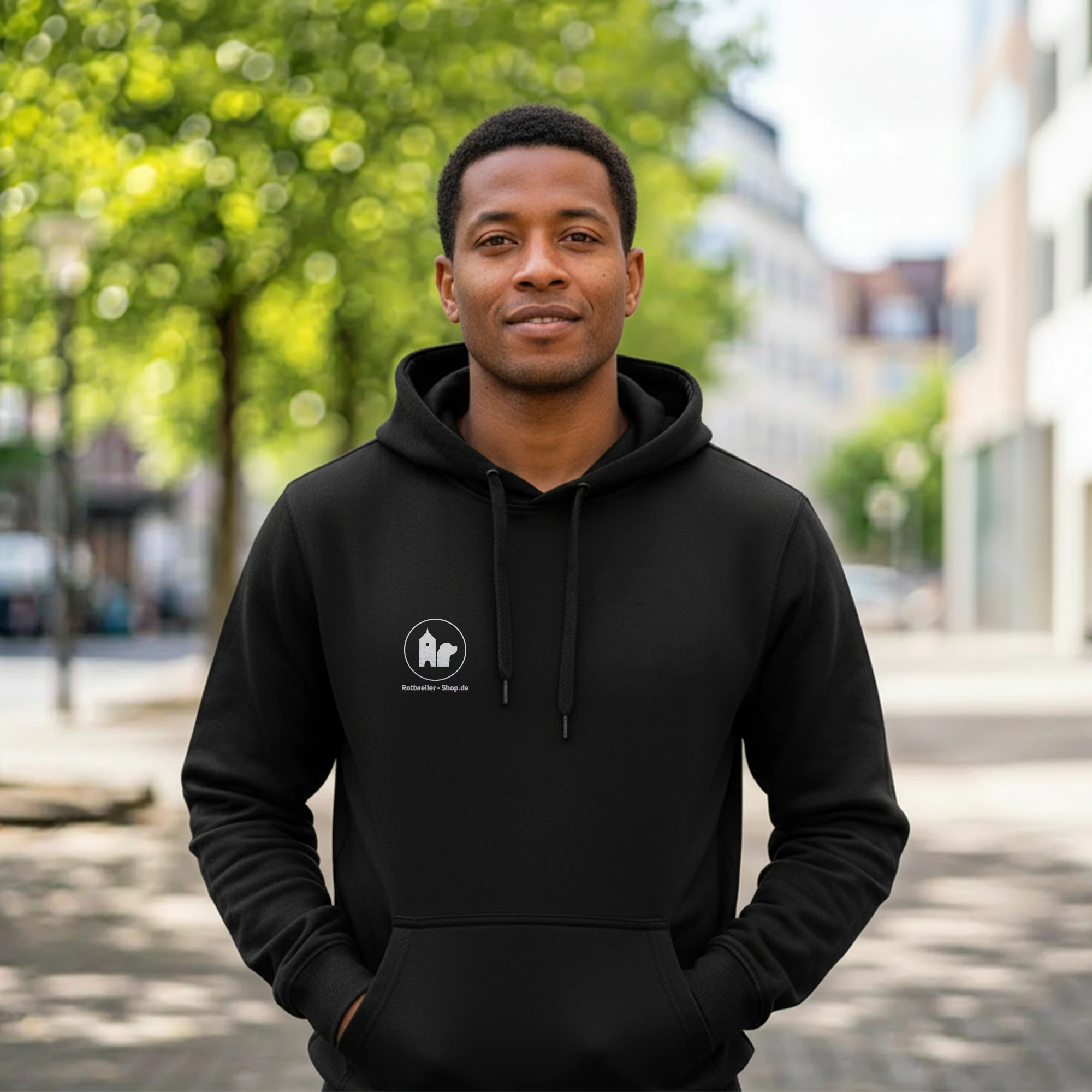 RW-Shop Hoodie, Unisex, Schwarz mit weißen Details RW-Shop Hoodie, Unisex, Schwarz mit weißen Details